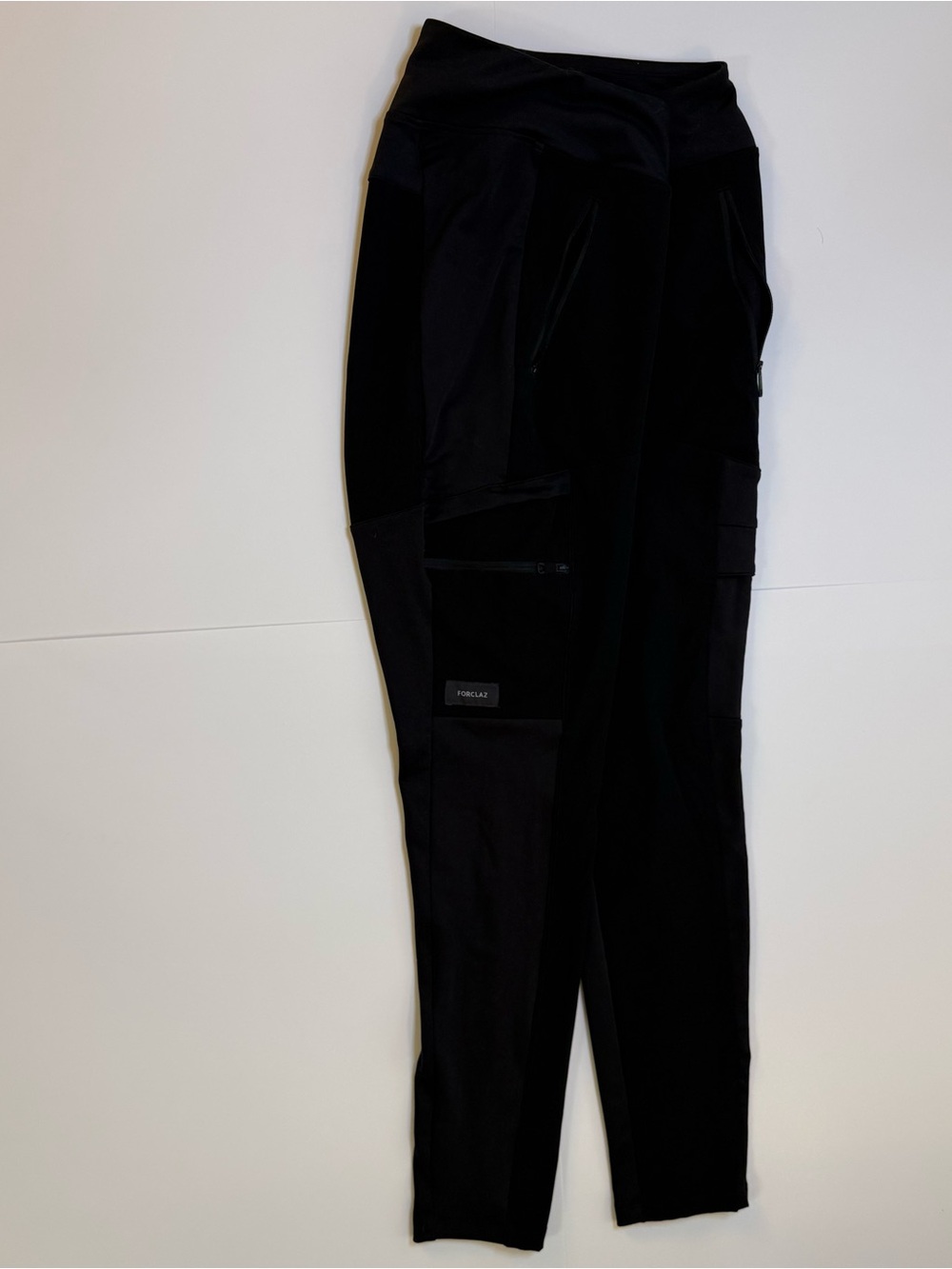 FORCLAZ Ultra-Resistant Trekking Leggings – Women’s Size Extra Large – Black - Picture 3 of 7